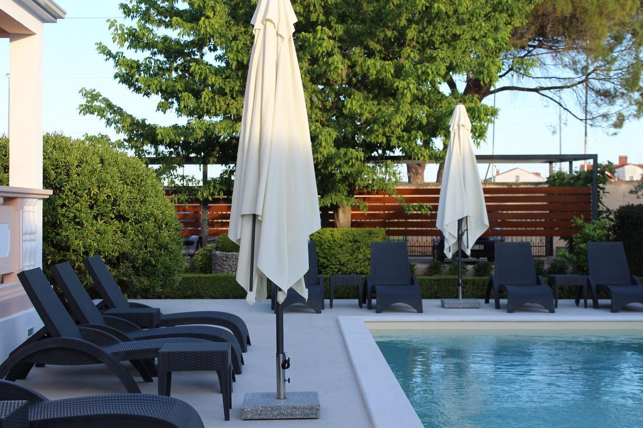 Apartments Saric 비오그라드나모루 외부 사진